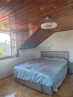 Royal Imobiliare - Inchiriere Vila zona Republicii - Fotografie 1