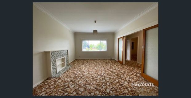 Family Living - Photo 1