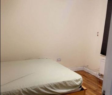 Room in a Shared House, Grange Road, IG1 - Photo 1