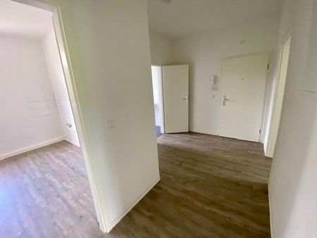 Komplett sanierte schöne 2-Raum-Wohnung in Uni-Nähe - Photo 4