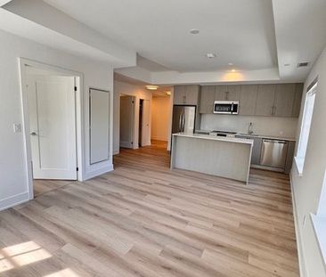 For Lease - 8 Manor Road Unit# 204, Toronto, Ontario - Photo 6