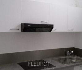 Location Appartement 2 pièces 29m² LA CIOTAT 13600 - Photo 3