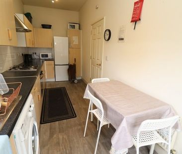 Room in a Shared Flat, Birchfield St, E14 - Photo 6