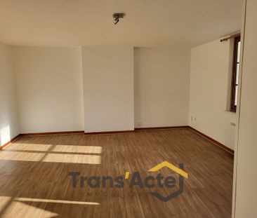 Location Appartement 2 pièces 65m² ARRAS 62000 - Photo 3