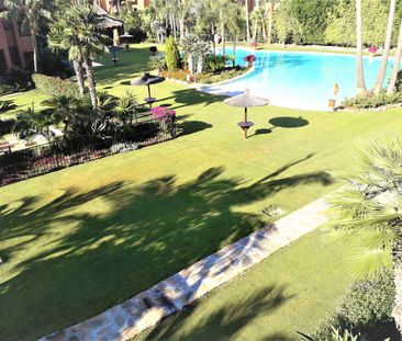 Middle Floor Apartment in Guadalmina Baja - Photo 2