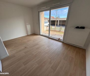 Location Apt T1 avec parking et terrasse - GIBAUDERIE - Photo 2
