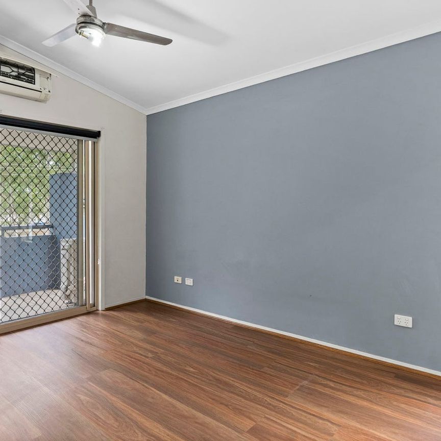 Modern Living in the Heart of Indooroopilly - Photo 1