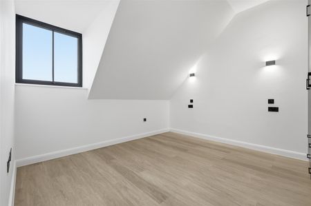 Headgate, Colchester - Photo 3