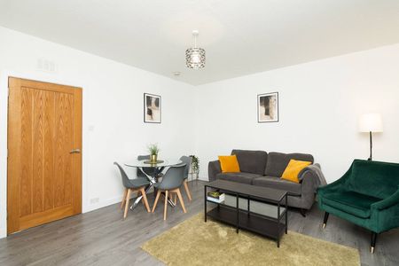 Milton Green - Photo 3