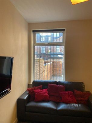 4 bedroom house share to rent - Photo 1