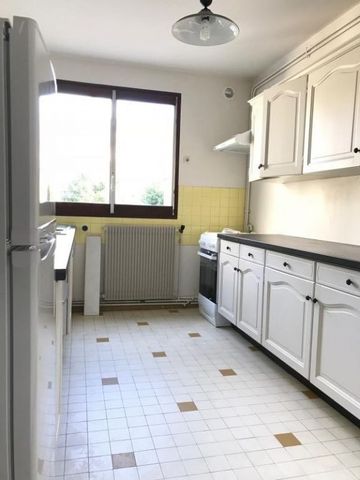 T3 POITIERS – 70.55 m² - Photo 4