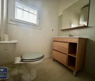 Location Appartement 2 pièces 34m² LESCURE D ALBIGEOIS 81380 - Photo 3