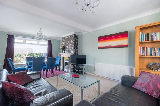 3 bedroom semi-detached house to rent - Photo 1