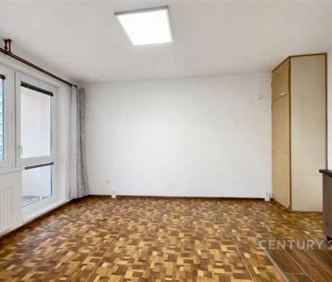 Dlouhodobý pronájem bytu 2+kk s lodžií o 42 m - Photo 5