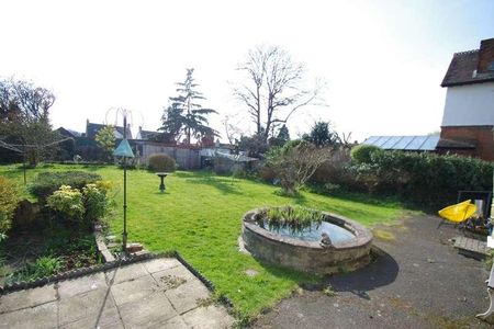 Bushey, Bushey, WD23 - Photo 4