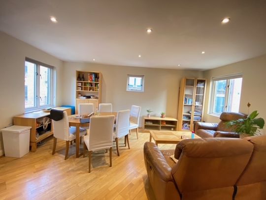 3 Bed Flat, Kempton Court, E1 - Photo 1
