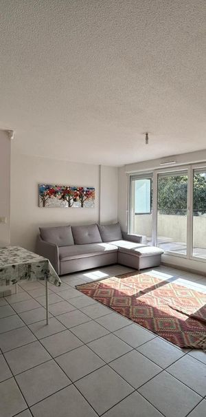 Location Appartement 2 pièces 50m² ANNEMASSE 74100 - Photo 1