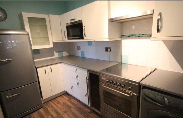 2 bedroom apartment to rent - Photo 1