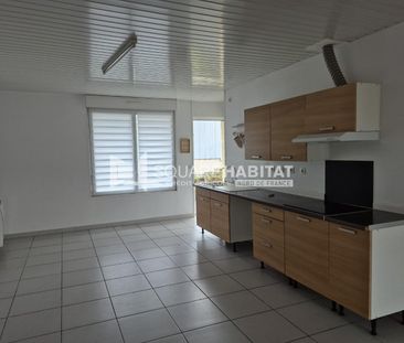 Location Appartement 3 pièces 85m² NOYELLES SOUS LENS 62221 - Photo 1