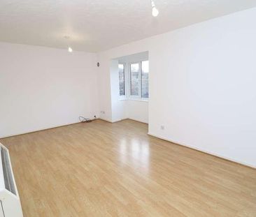 Stubbs Drive, Renoir Court, SE16 - Photo 2