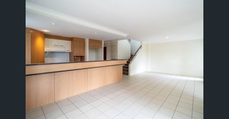 Modern Townhouse in the Heart of Robina – Resort-Style Living - Photo 2