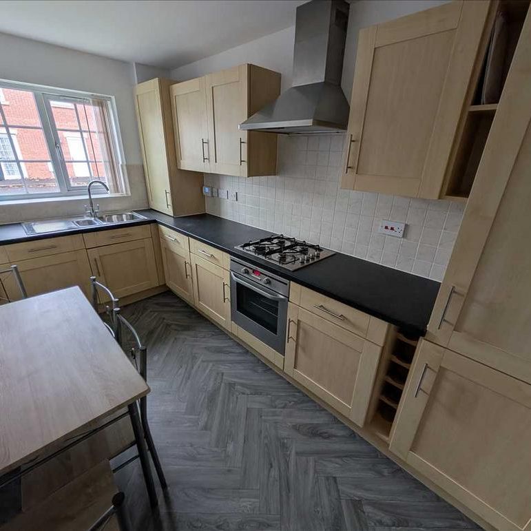 2 bedroom house to rent - Photo 1