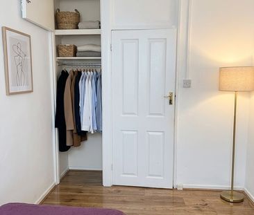 Room in a Shared Flat, Bird In Bush Road, SE15 - Photo 2