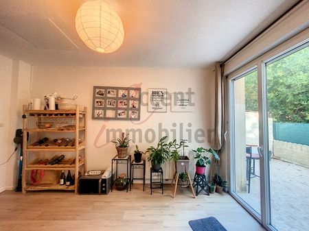 Noves Appartement T2 avec cour + abris, - Photo 4