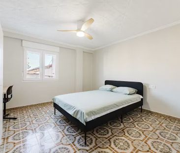 Carrer de Moraira, Valencia, Valencian Community 46024 - Photo 5