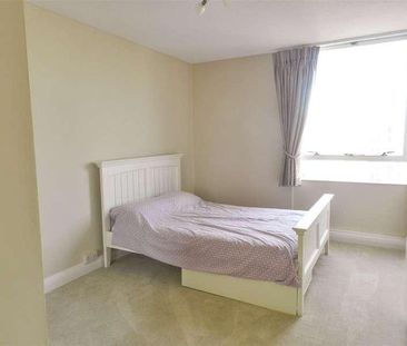 Bramlands Close, Battersea, London, SW11 - Photo 2