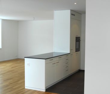 3.5 Zimmer, 88 m², 2. Stock - Photo 3