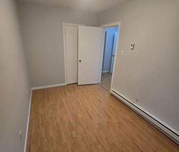 For Lease - 362 Grey Street Unit# 3, Brantford, Ontario - Photo 5
