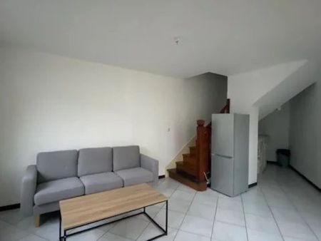 Location Appartement 2 pièces 49 m2 à Saint-Quentin - Photo 2