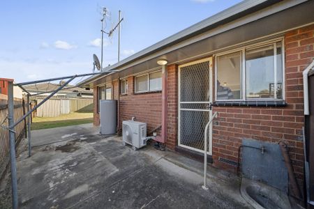 Unit 3/8 Erskine Street, Shepparton - Photo 2