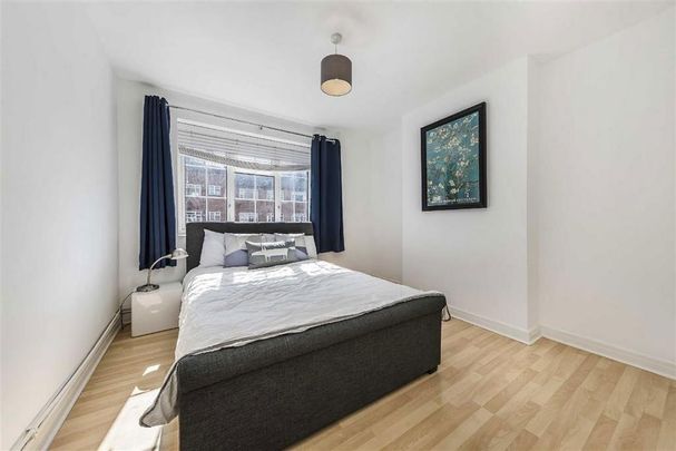 3 bedroom flat to rent - Photo 1