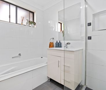 Perfect Family Home - Photo 4