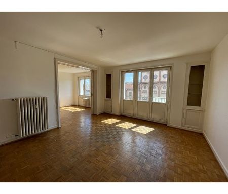 location Appartement 4 pièces à Colmar - REF 136-12 IB - Photo 2