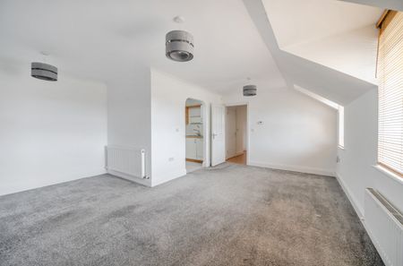 2 bedroom apartment to rent - Photo 4
