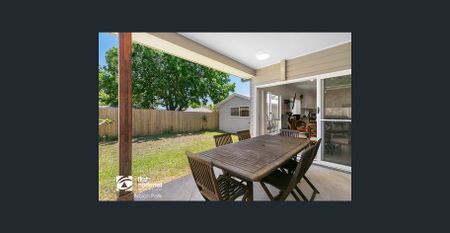 Live Comfortably in Albion Park – Rent the Charming House at 8A Amaral Ave Today! - Photo 4