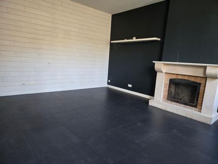 Location Maison 6 pièces 189m² GRADIGNAN 33170 - Photo 2