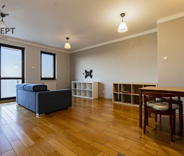 Dwupoziomowe, 4-pokojowe mieszkanie - Krzyki - Photo 2