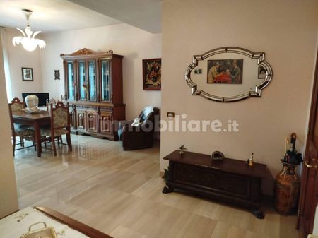 Trilocale via 25 Luglio 11, Centro, Grottaferrata - Foto 2