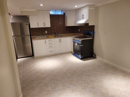 For Lease - 2524 Banfield Road Unit# Bsmnt, Mississauga, Ontario - Photo 2