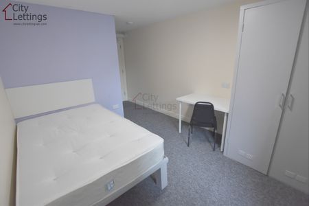 1 Bedroom Shared Flat - Photo 2