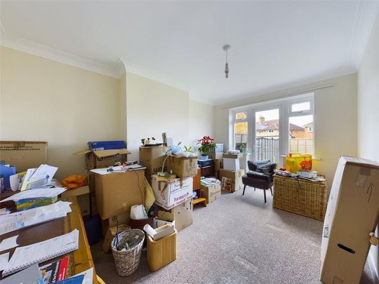 3 bedroom semi-detached house to rent - Photo 1