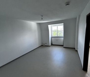 Hübsche Zweizimmer Wohnung mit gemütlichem Kinderzimmer und Balkon - Photo 1