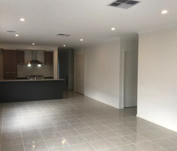 “SPACIOUS 4 BEDROOM FAMILY HOME WITH MODERN COMFORTS” - Photo 3