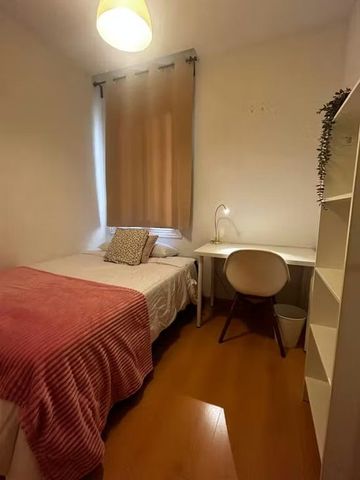 Calle de Evaristo San Miguel, Madrid, Community of Madrid 28008 - Foto 4