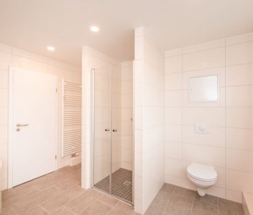 Balkon / Wanne und Dusche / Geräumig - Photo 6