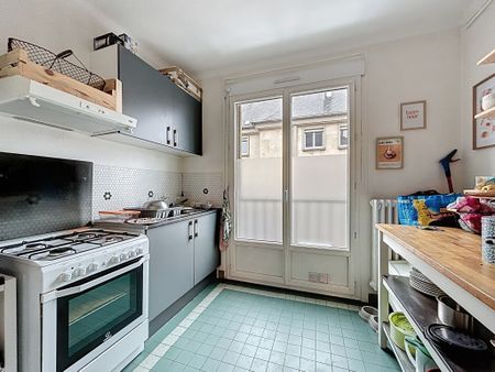 Location Appartement 3 pièces 86m² ST LO 50000 - Photo 4